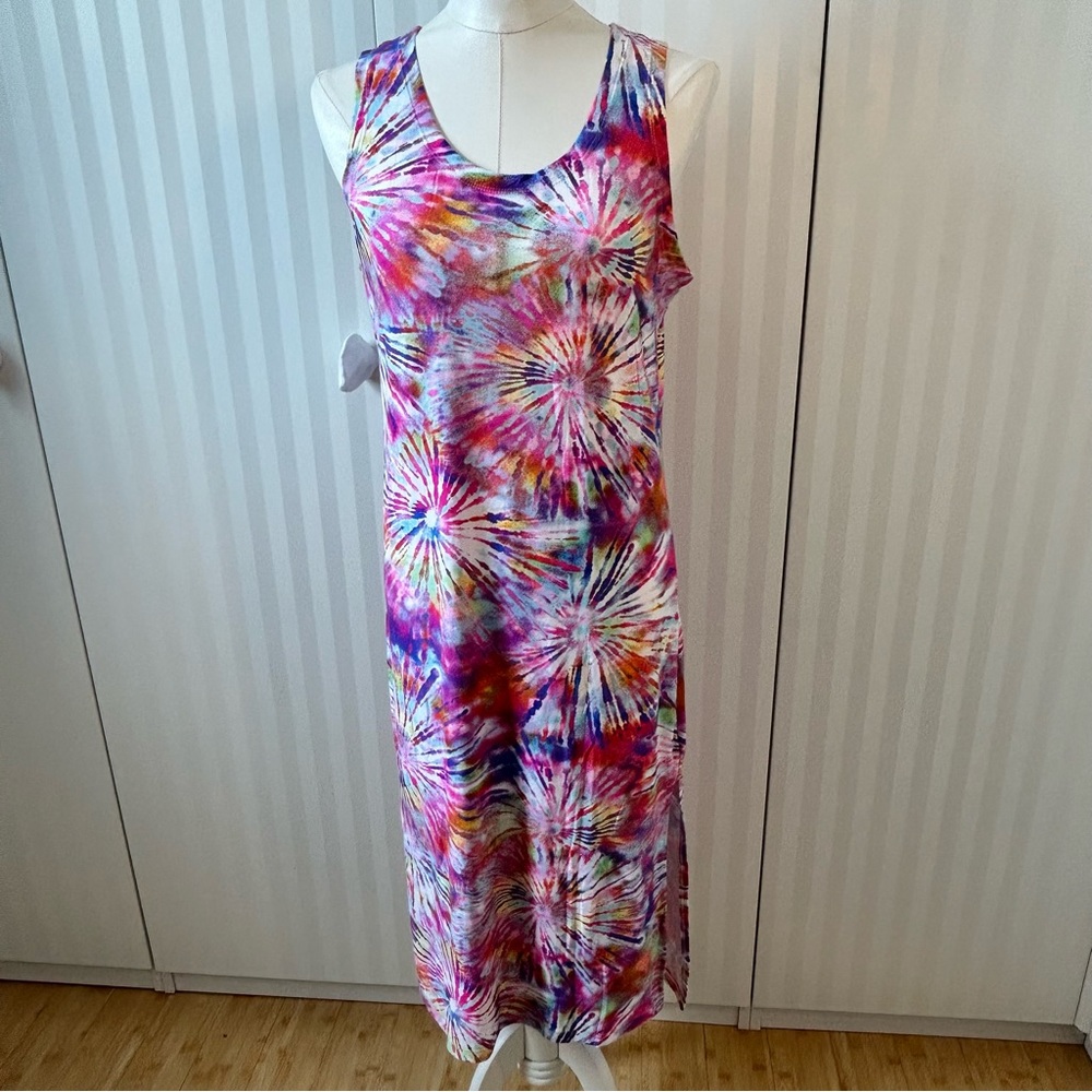 NWT Rue21 pink blue fireworks soft stretch summer dress Size M